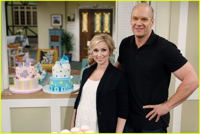 Good Luck Charlie: Meet Toby Duncan!