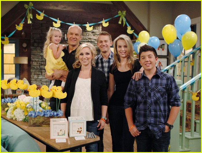 Good Luck Charlie: Meet Toby Duncan!