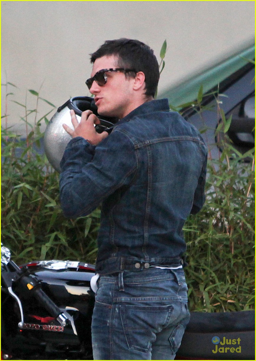 Josh Hutcherson: 'I Have to Re-Read Catching Fire'