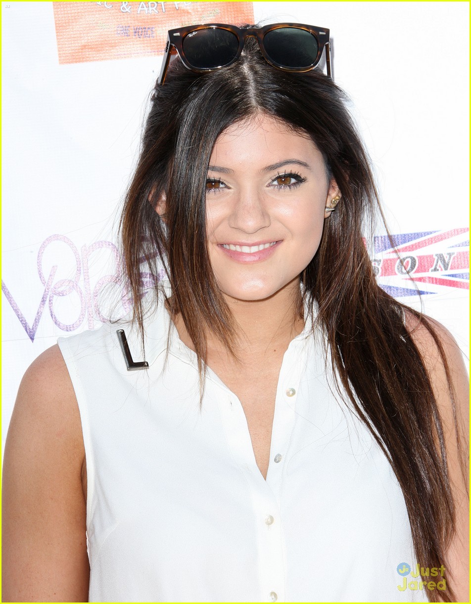 Cody Simpson & Kylie Jenner: Kidstock 2012 with Caroline Sunshine!