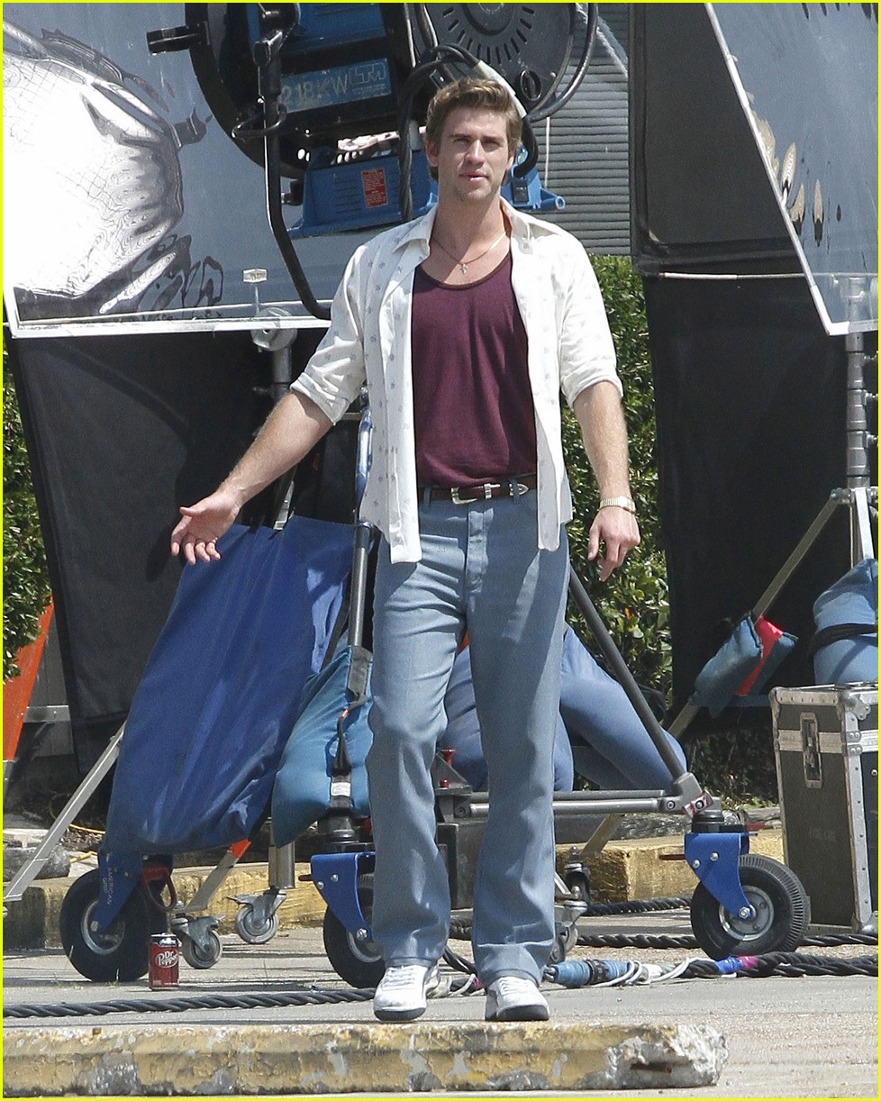 Liam Hemsworth: 'Empire State' Set