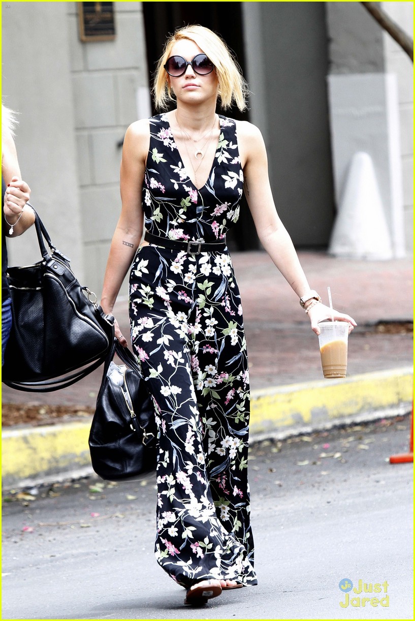 Miley Cyrus Visits Liam Hemsworth in New Orleans