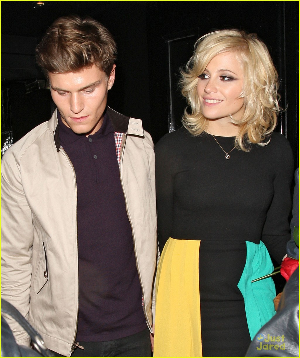 Pixie Lott is a 'Ray of Sunshine'