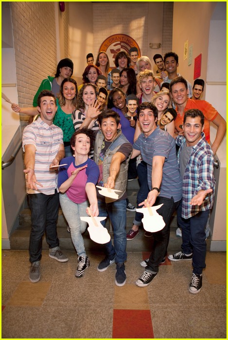 'The Secret Life of the American Teenager' 100th Episode Airs Tonight!