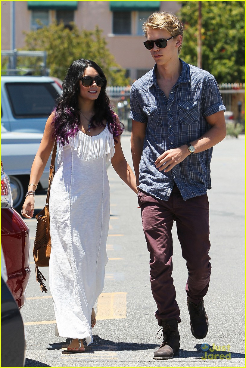 Vanessa Hudgens: Sunday Service with Austin Butler