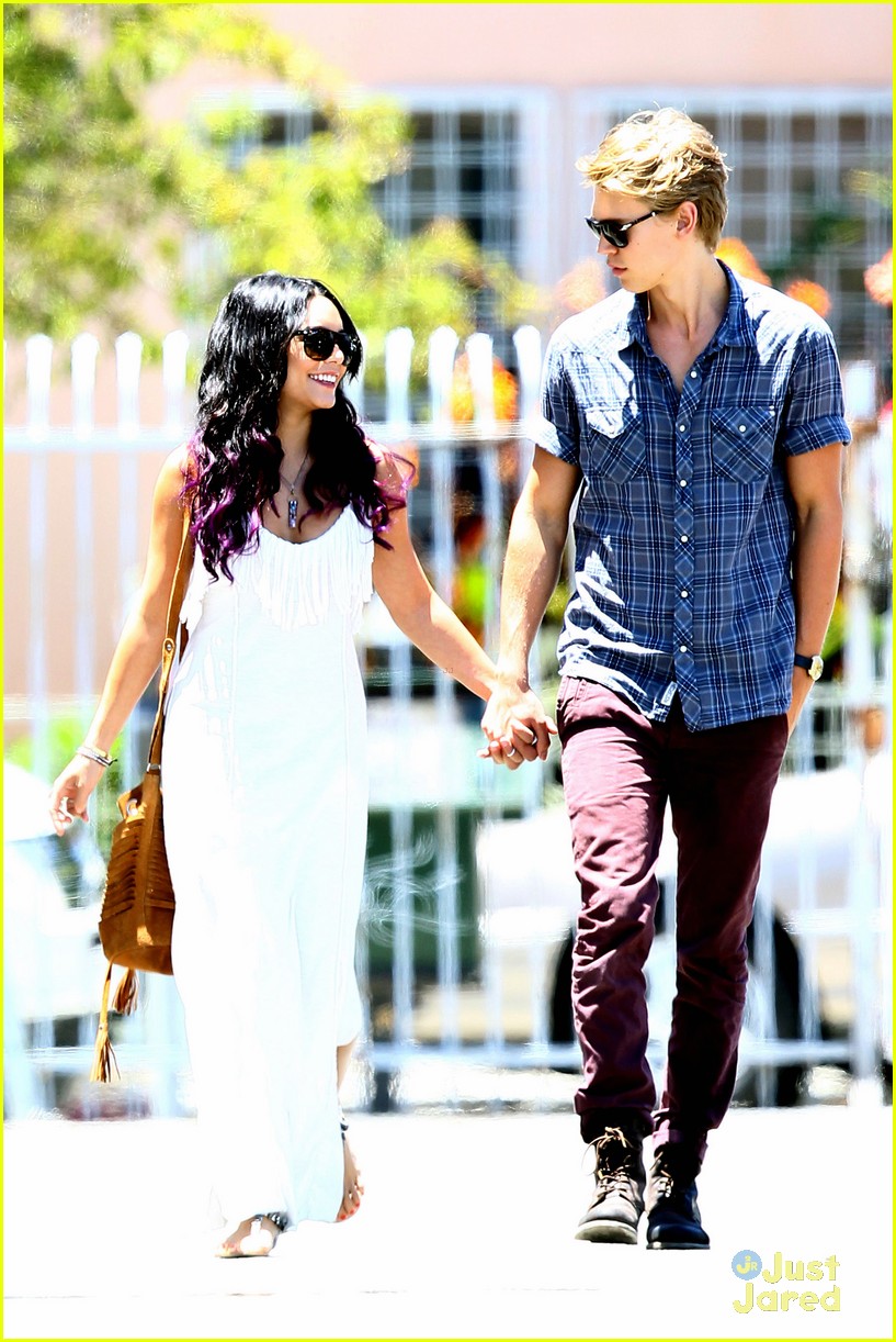Vanessa Hudgens: Sunday Service with Austin Butler