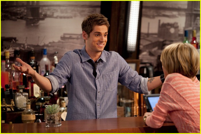 Derek Theler Gets Jealous of Chelsea Kane on 'Baby Daddy'