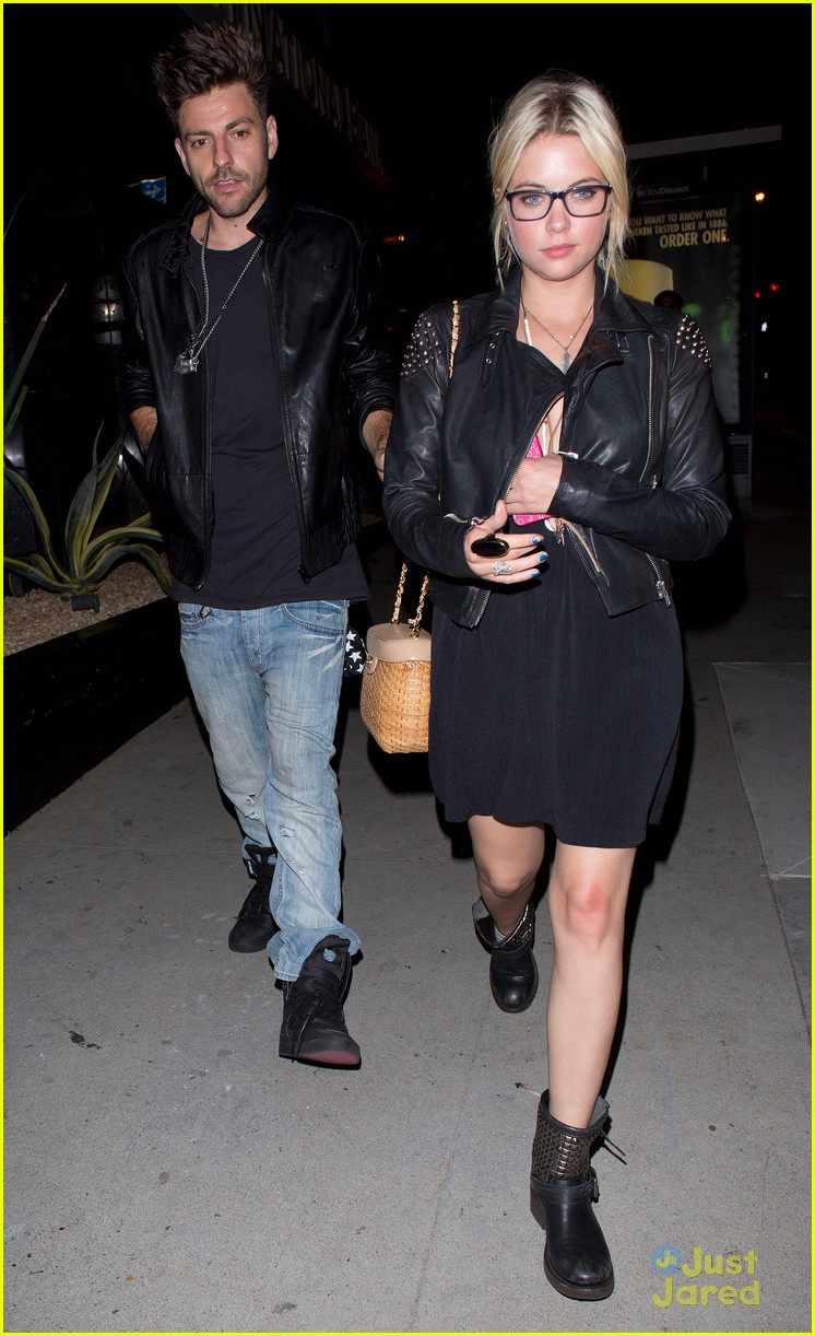 Ashley Benson: Bootsy Bellows Lounge with Ryan Good!