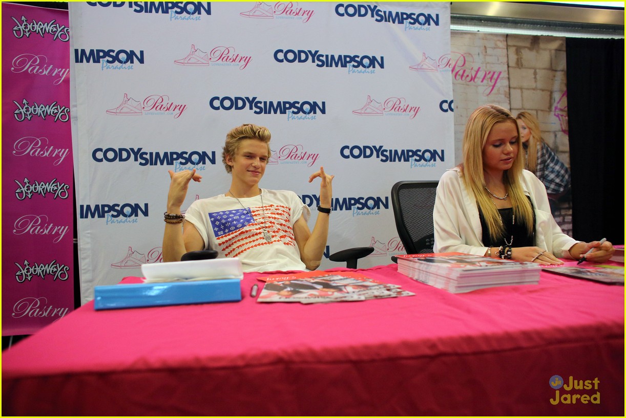 Cody Simpson: Mall of America Meet & Greet!