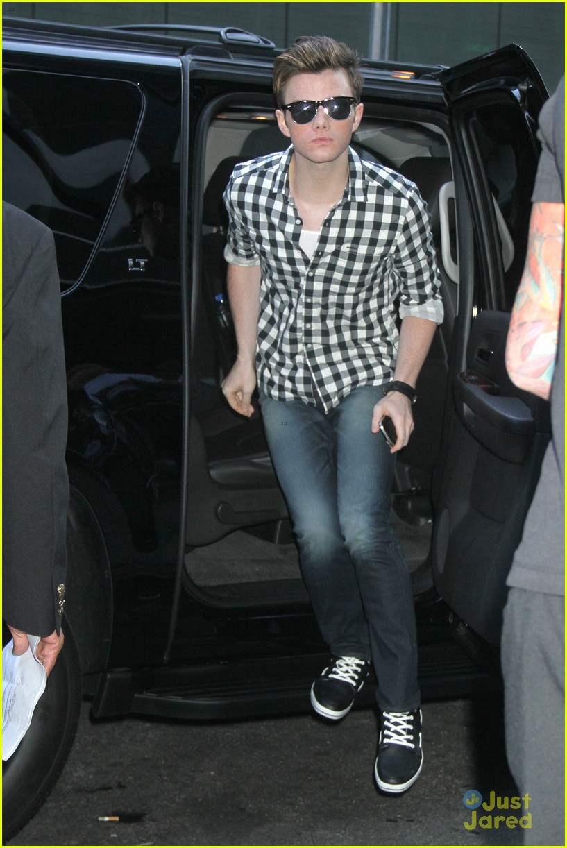 Chris Colfer: 'GMA' Appearance!