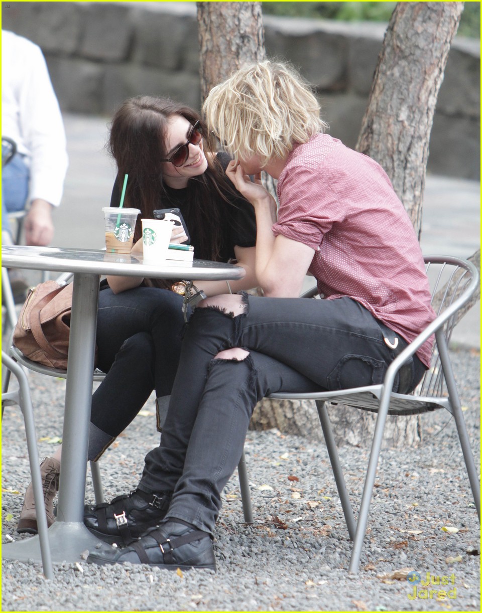 Lily Collins & Jamie Campbell Bower: Holding Hands!