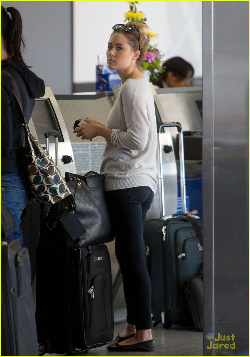 Lauren Conrad: 'Designs for the Cure Gala' Hostess!