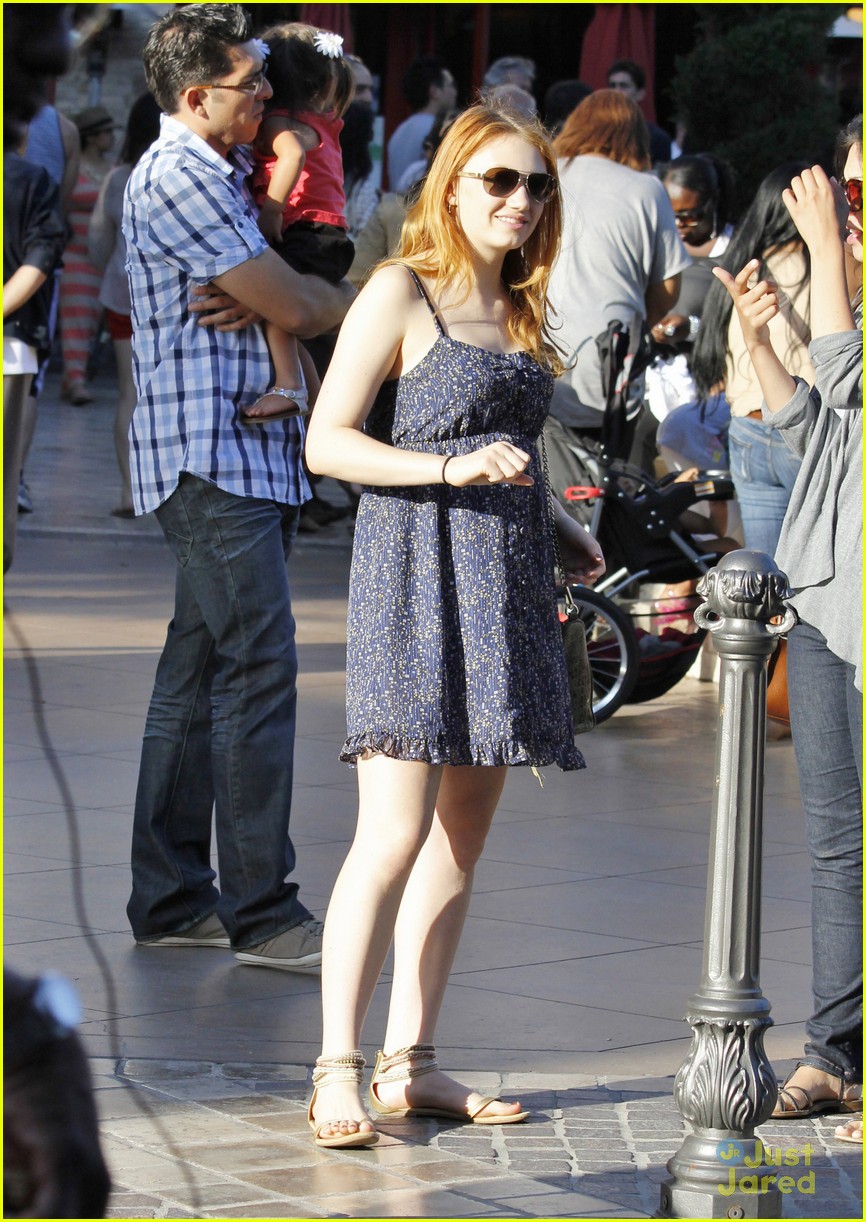 Jacqueline Emerson: Forever 21 Girl!