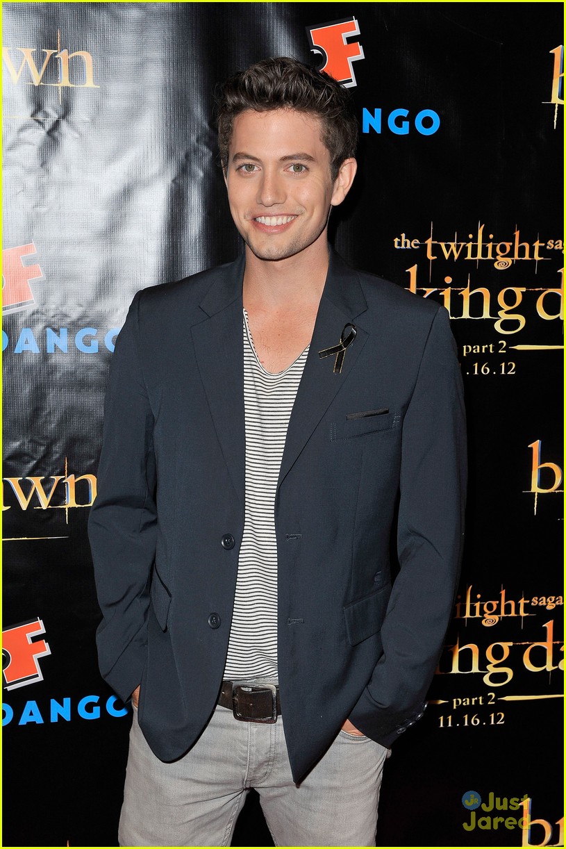 Jackson Rathbone & Kellan Lutz: Twilight at Comic-Con 2012!