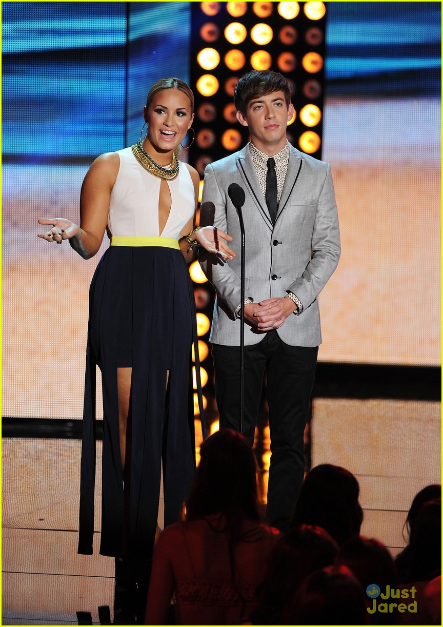 Kevin McHale: Teen Choice Awards 2012 with Chris & Chord!