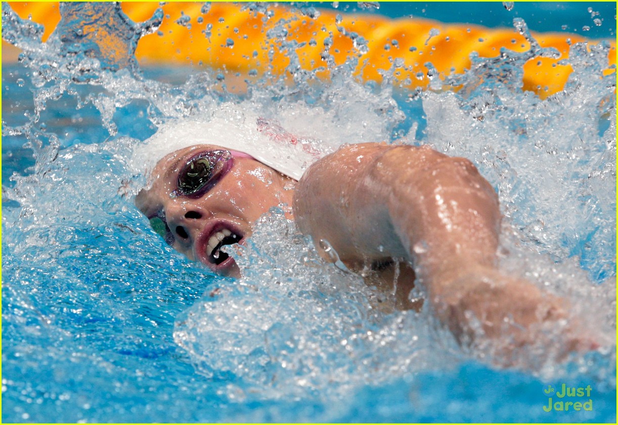Missy Franklin Wins Gold at 2012 Olympics!