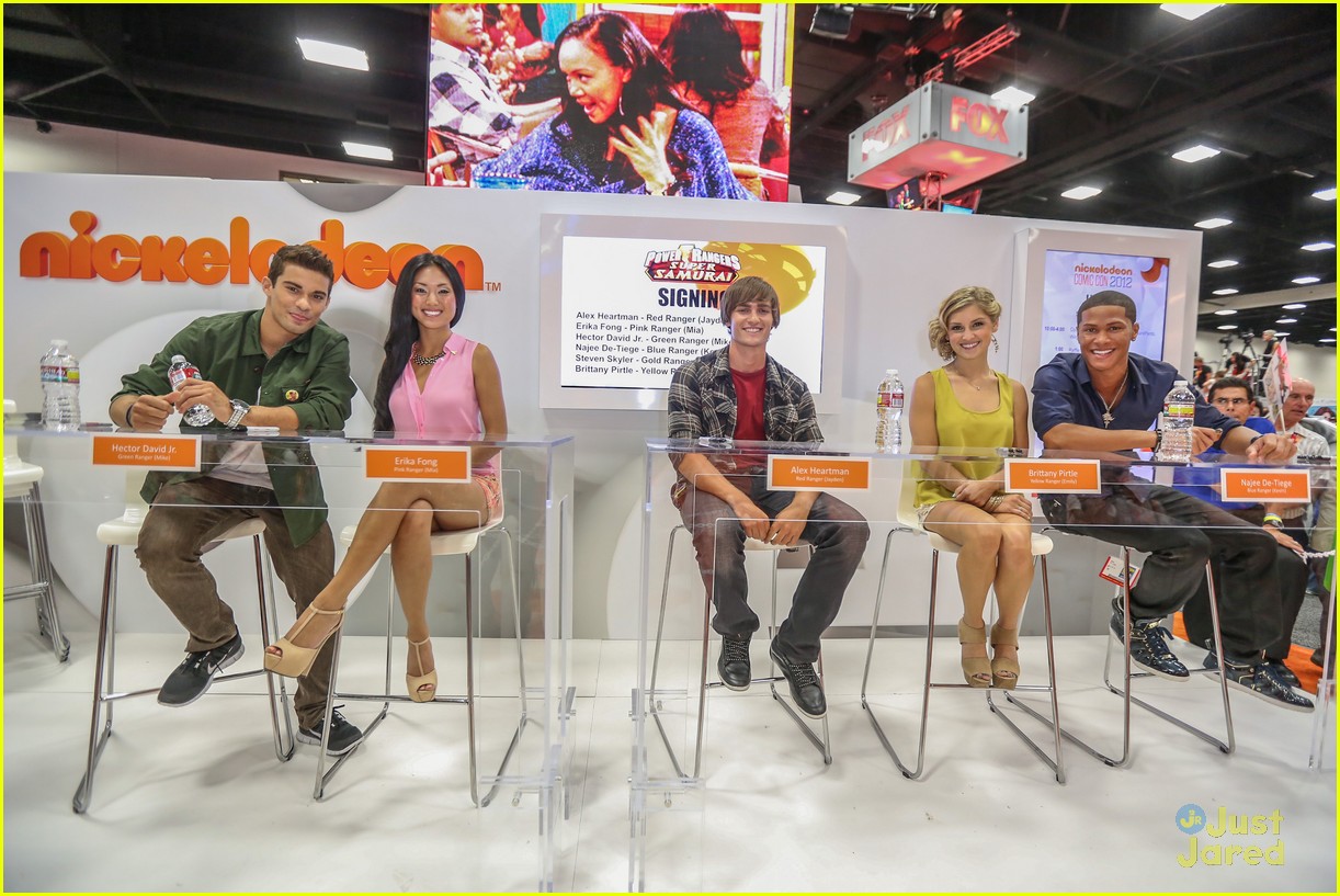 Power Rangers Super Samurai Power Up Comic Con 2012