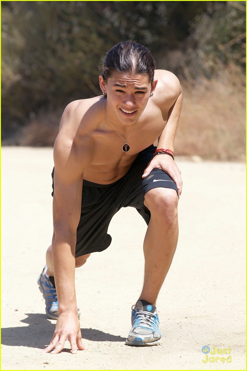 BooBoo Stewart: Shirtless Martial Arts!