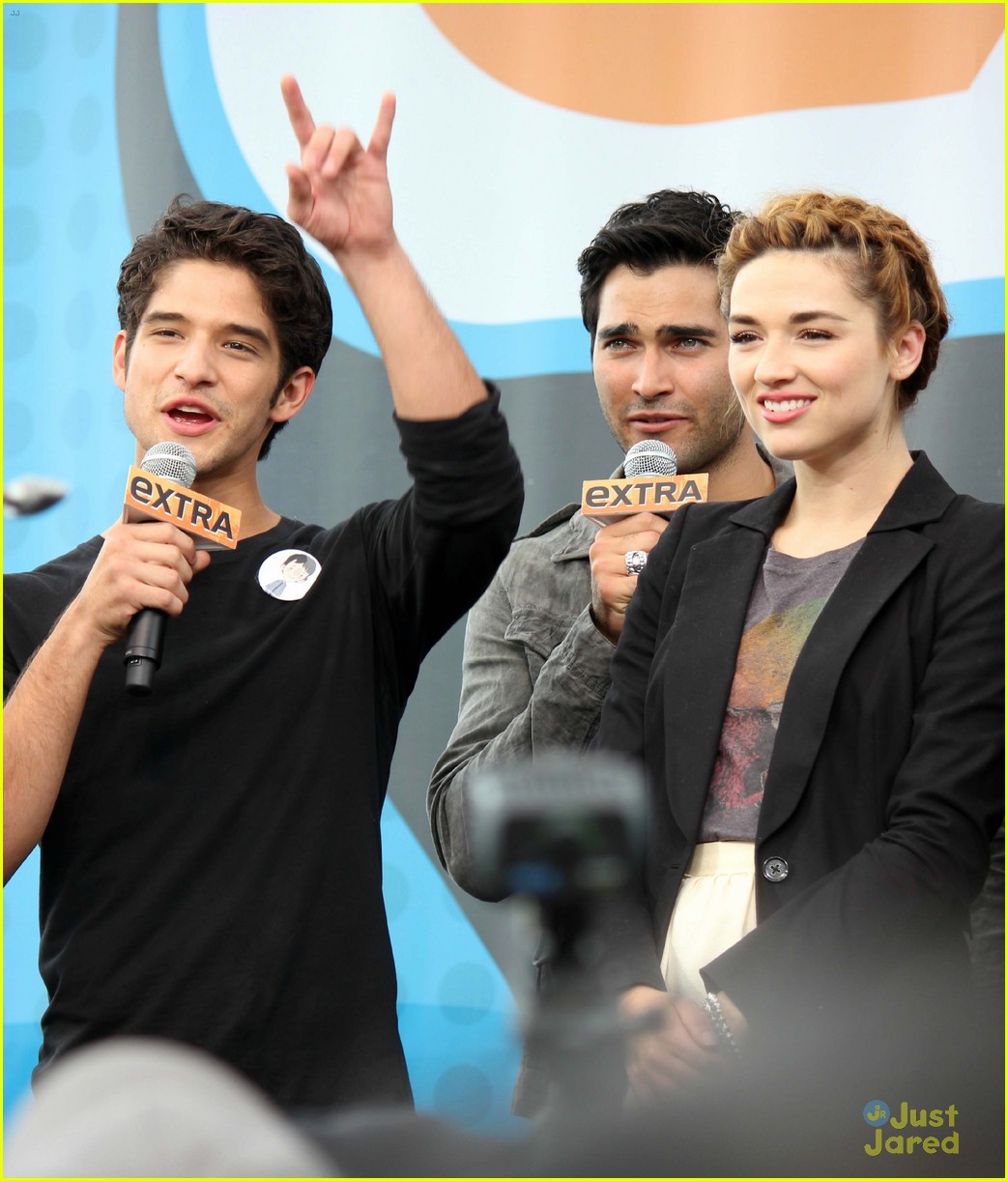 Teen Wolf: Comic-Con 'Extra' Interview