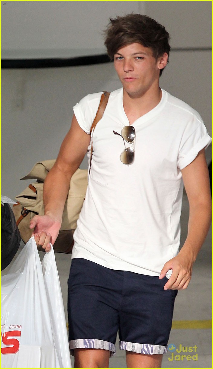 One Direction's Louis Tomlinson: Romantic Departure with Eleanor Calder