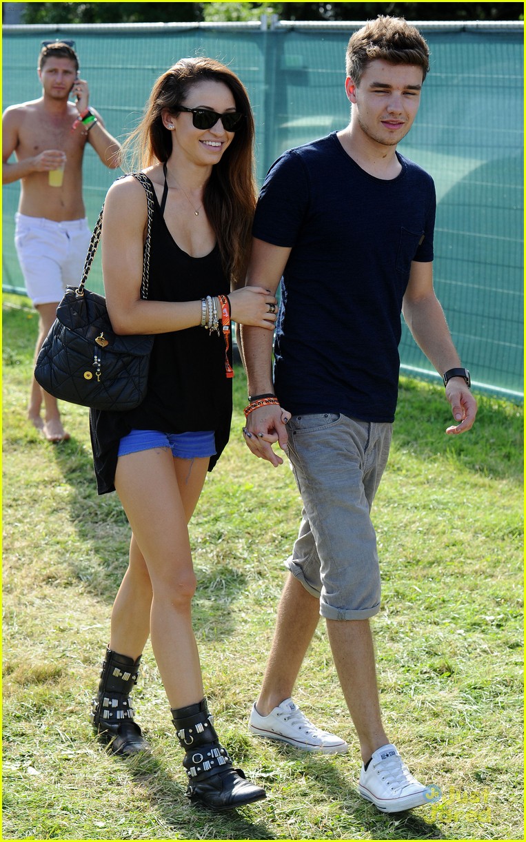Louis Tomlinson & Liam Payne: V Festival with Eleanor & Danielle