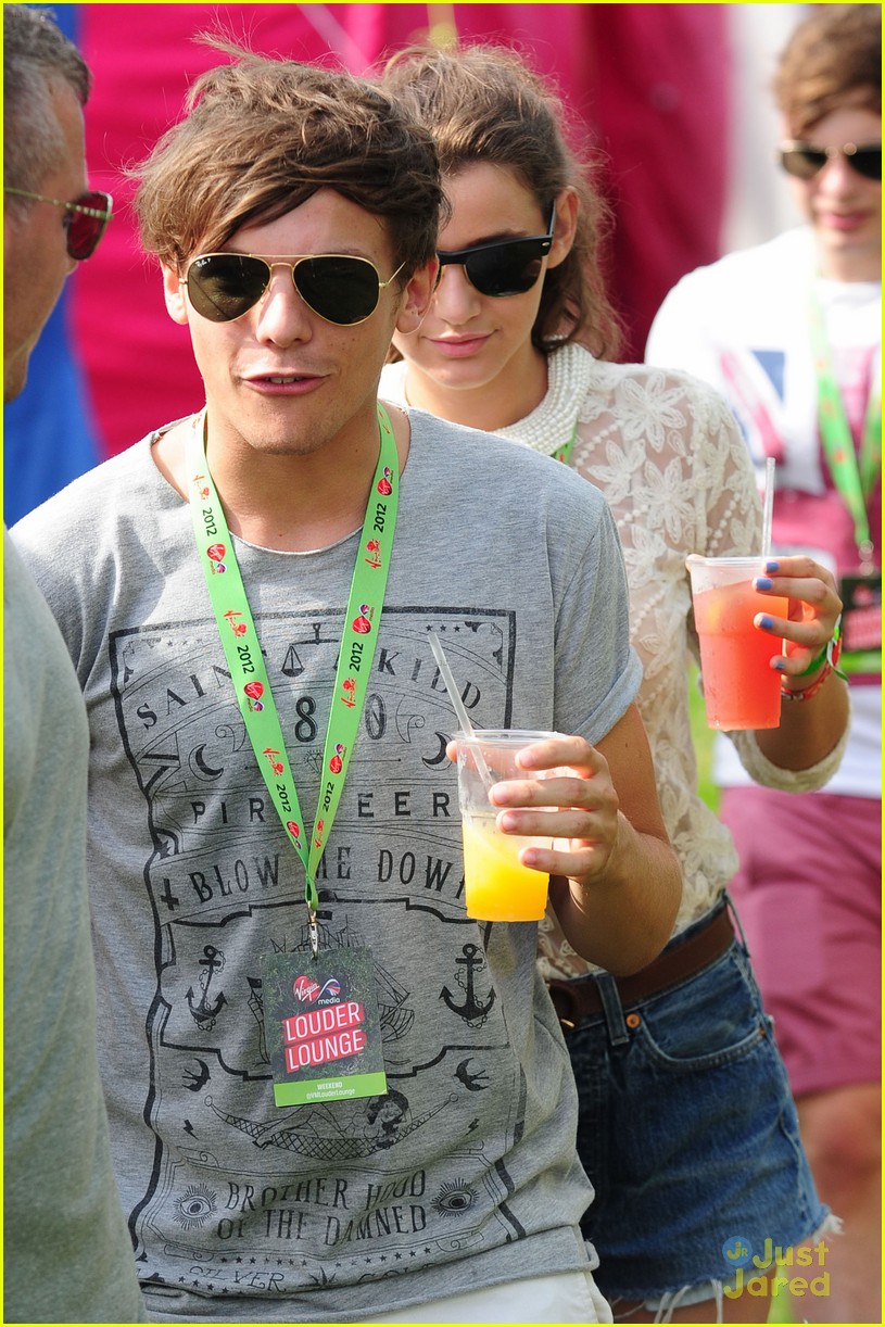 Louis Tomlinson & Liam Payne: V Festival with Eleanor & Danielle