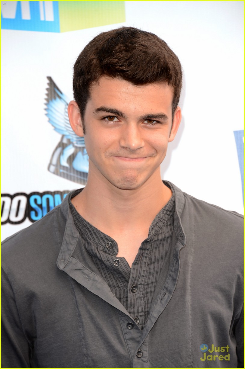 Alex Frnka: Do Something Awards 2012 with Joey Pollari