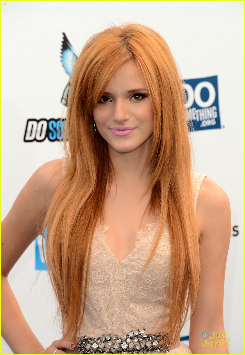 Bella Thorne: Do Something Awards 2012