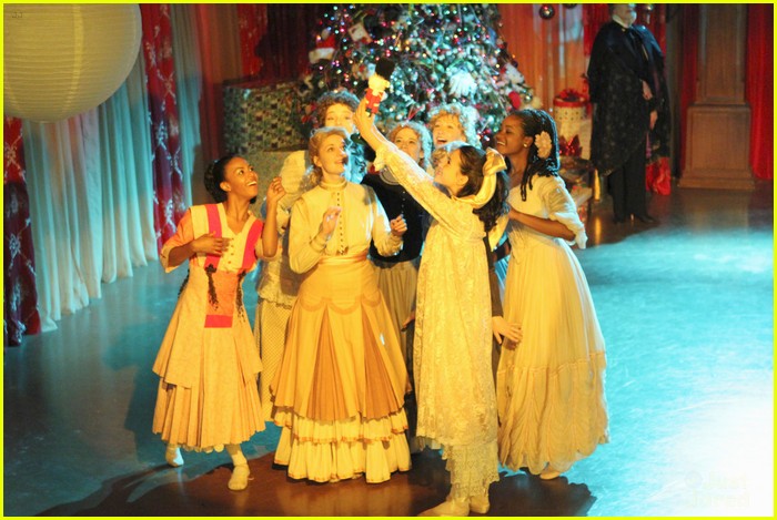 Julia Goldani Telles: 'Bunheads' Finale Tonight!