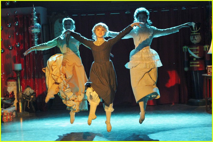 Julia Goldani Telles: 'Bunheads' Finale Tonight!
