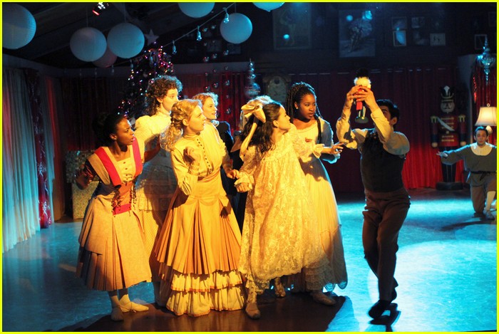 Julia Goldani Telles: 'Bunheads' Finale Tonight!