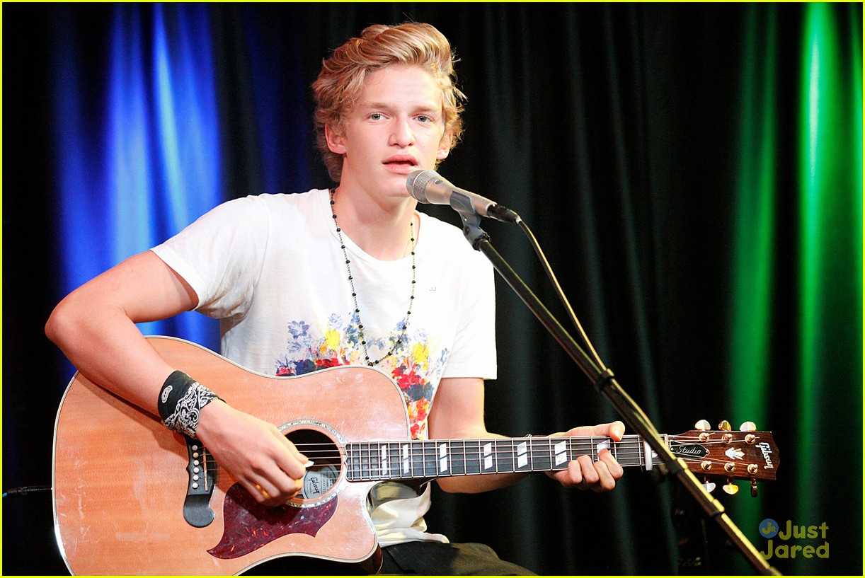 Cody Simpson: Q102 Concert