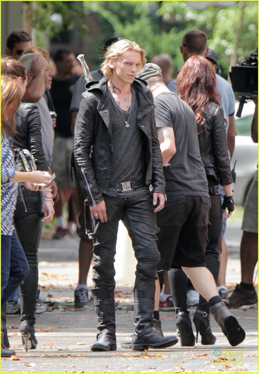 Lily Collins & Jamie Campbell Bower: 'Mortal Instruments' Twosome