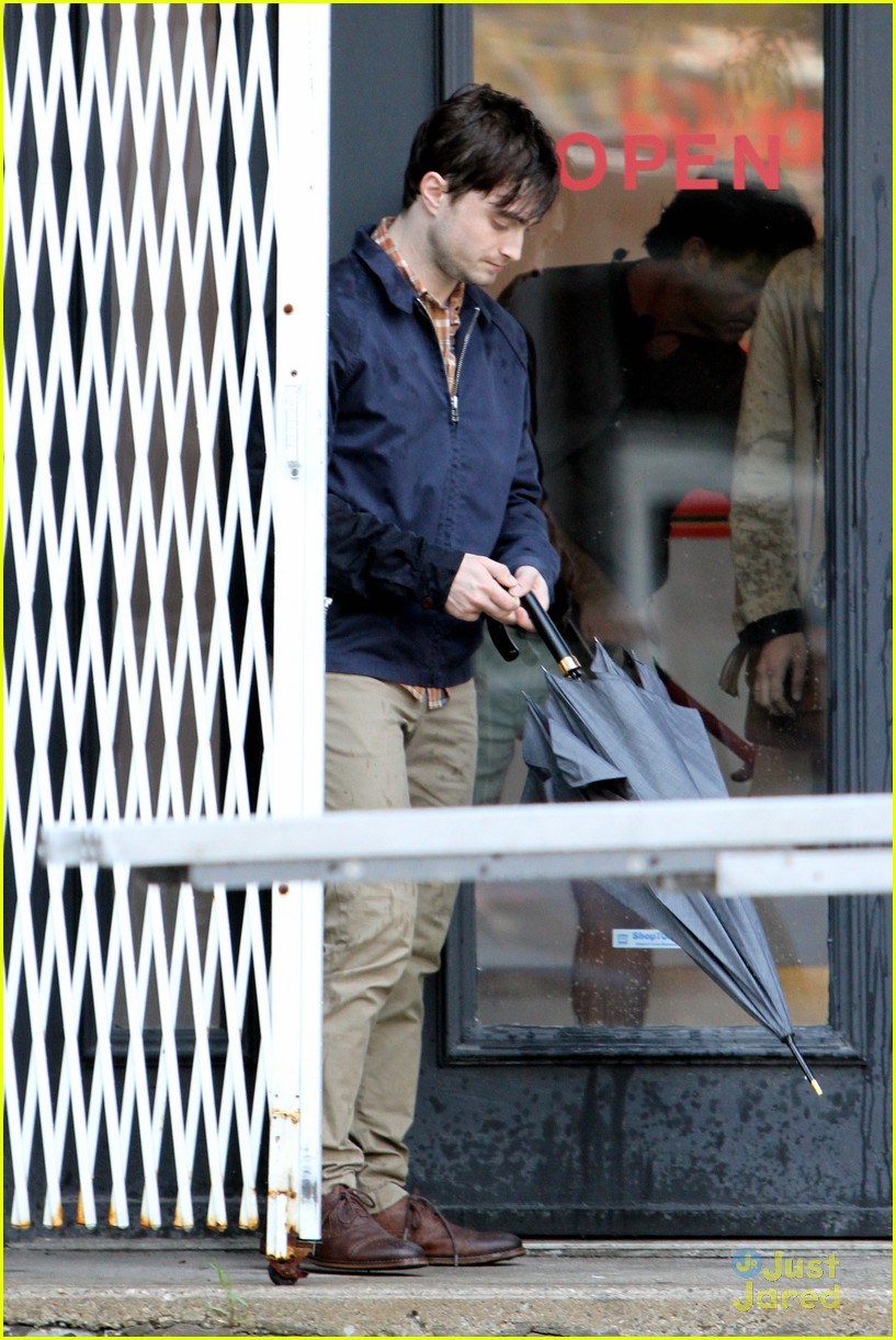 Daniel Radcliffe: Under An Umbrella with Zoe Kazan
