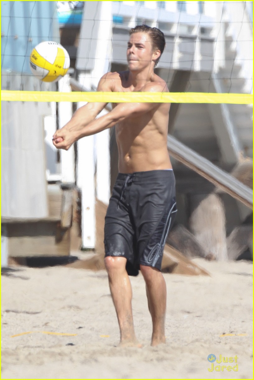 Derek Hough & Mark Ballas: Beach Day Buddies