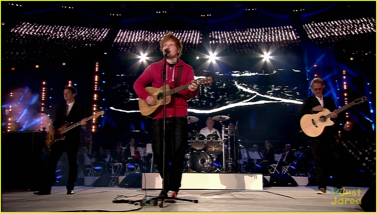 Ed Sheeran: 'Wish You Were Here' Performance at 2012 Olympics Closing Ceremony
