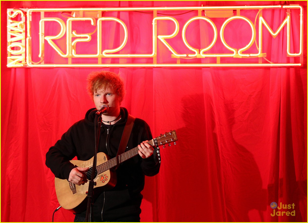 Ed Sheeran Performing at 2012 Olympics Closing Ceremony