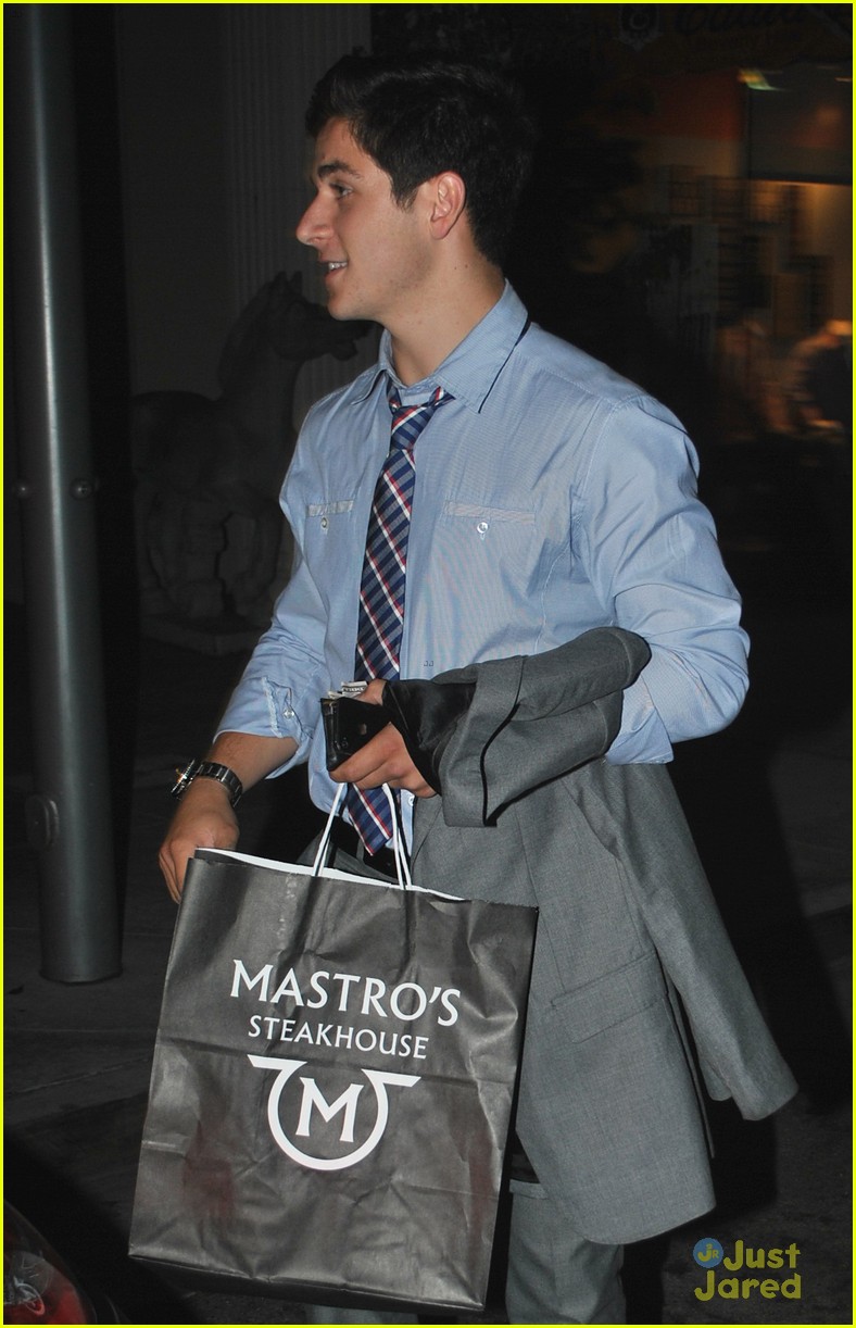 David Henrie: Mastro's Steakhouse Lover