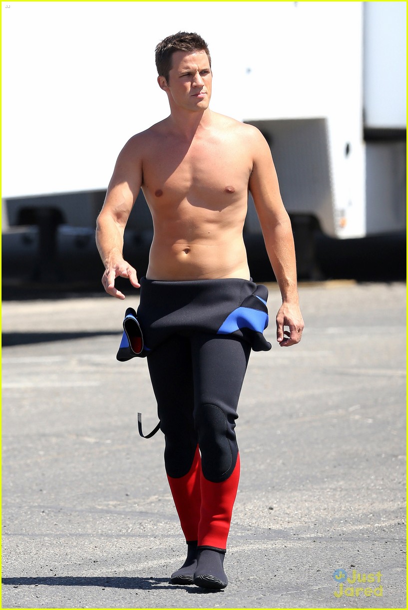 Matt Lanter & Tristan Wilds: Shirtless On The Beach For '90210'