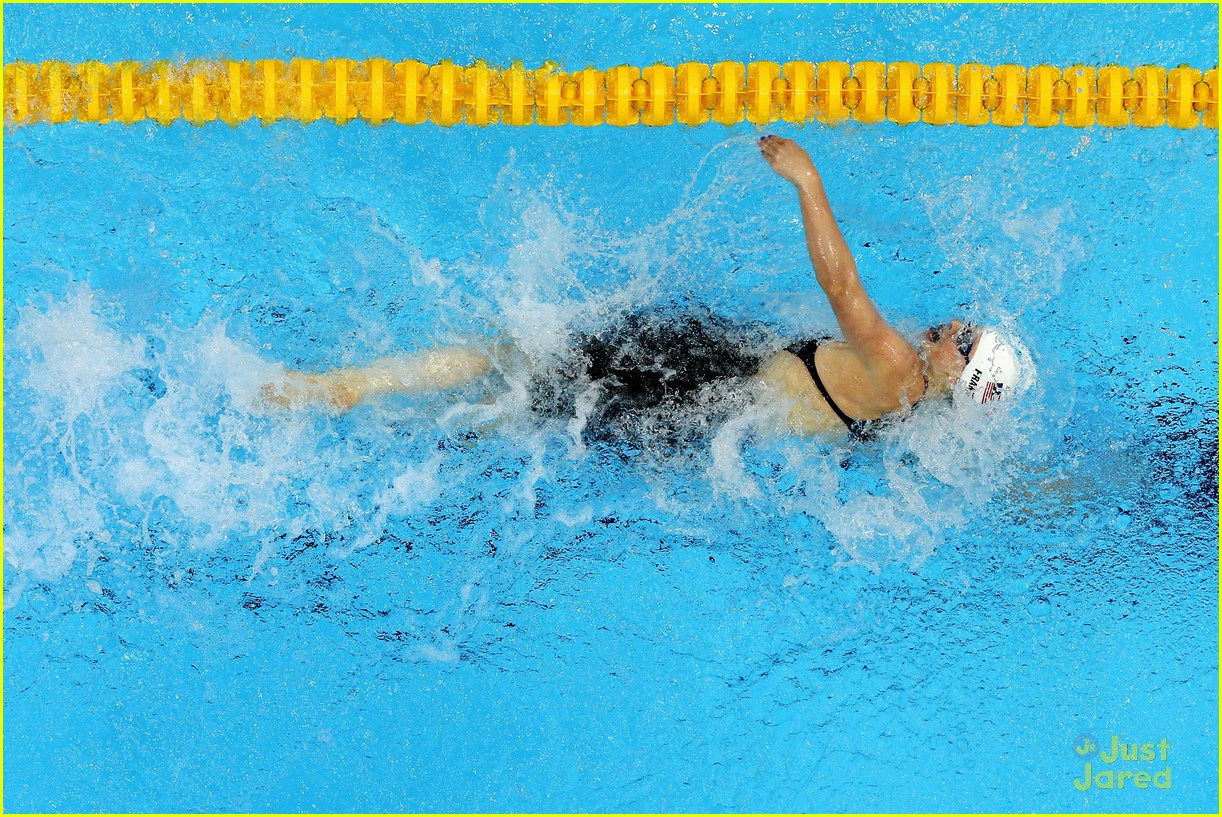 Missy Franklin: Gold Medal for 4x200m Freestyle Relay at 2012 Olympics!
