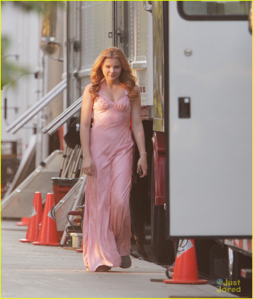 Chloe Moretz: 'Carrie' Bloody Prom Scene!