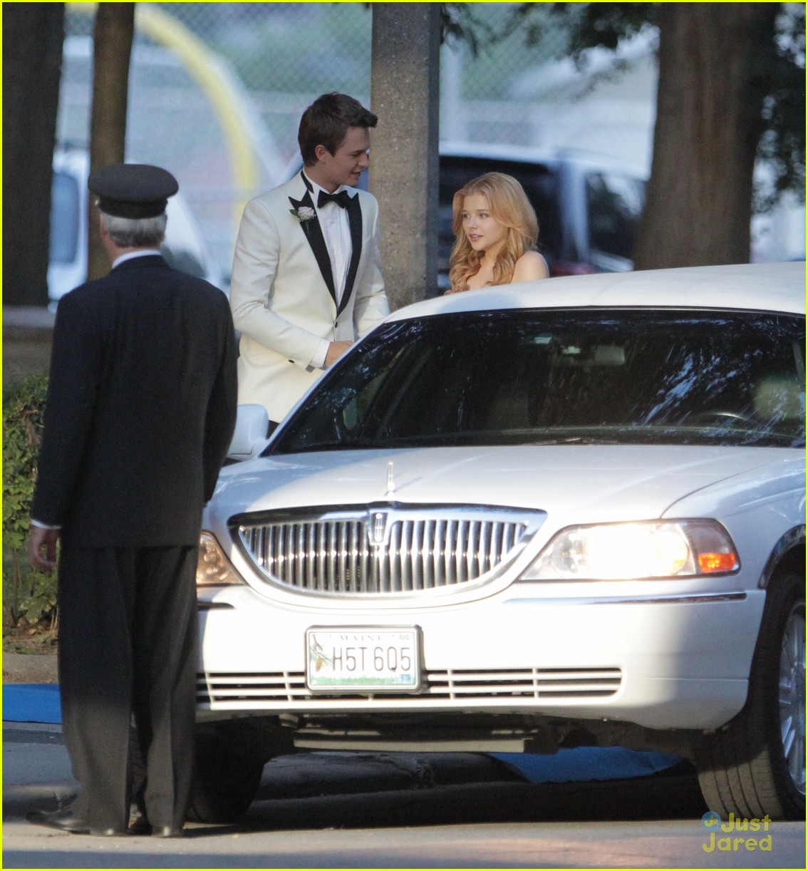 Chloe Moretz: 'Carrie' Bloody Prom Scene!