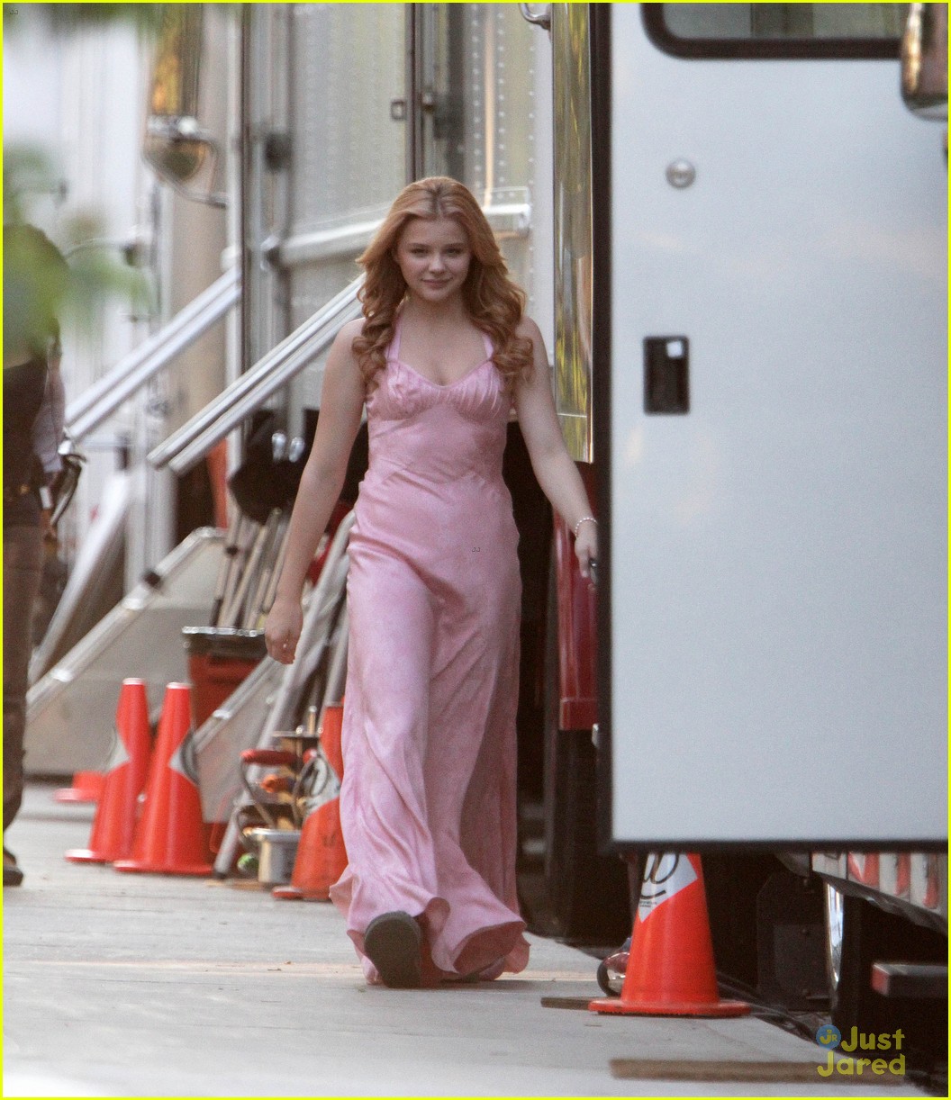 Chloe Moretz: 'Carrie' Bloody Prom Scene!