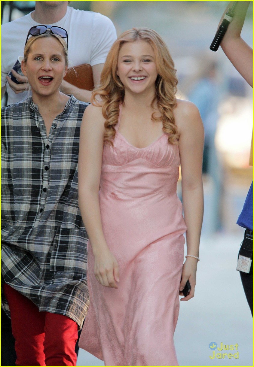 Chloe Moretz: 'Carrie' Bloody Prom Scene!