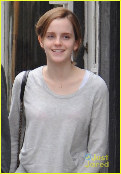 Emma Watson Walks Darcy, The Pink Dog