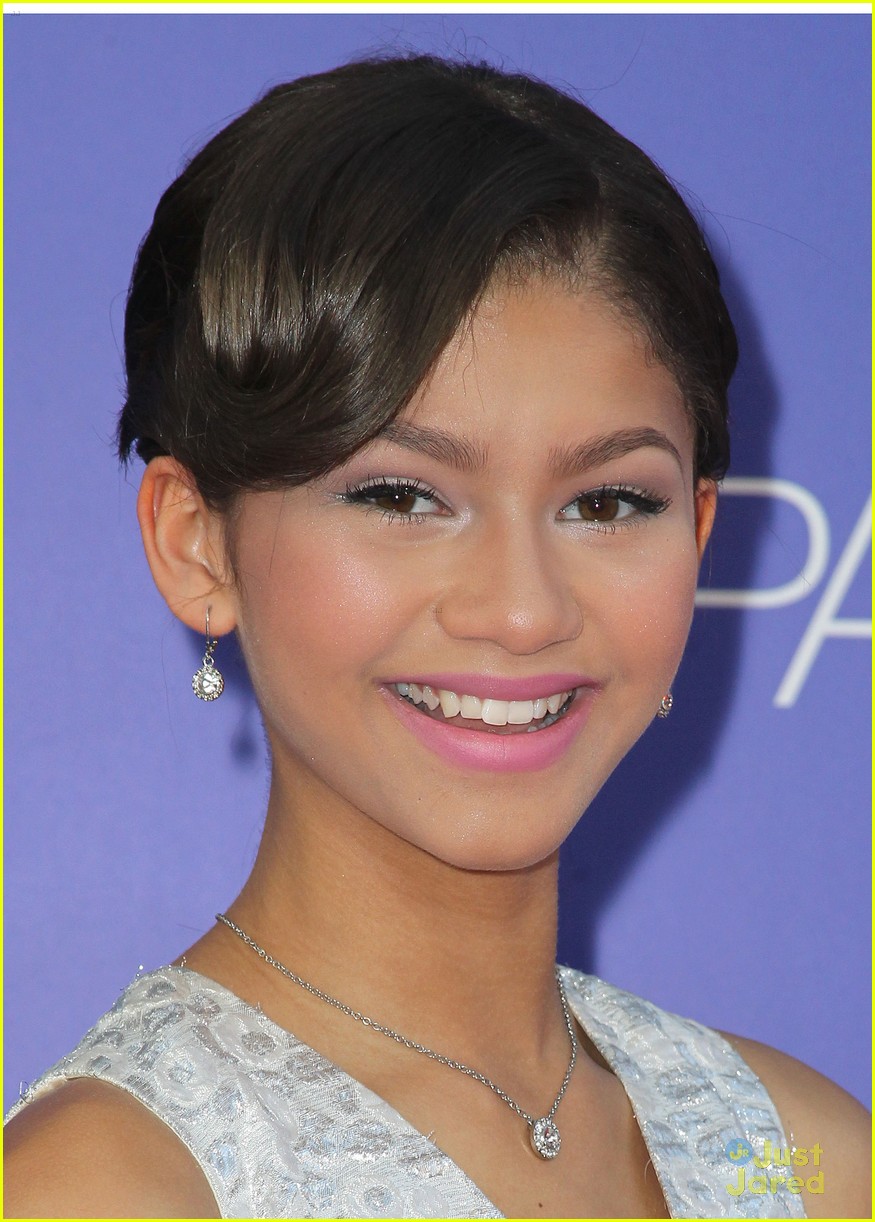 Zendaya: 'Sparkle' Premiere Pretty
