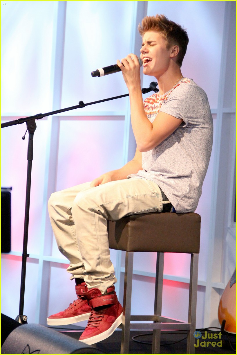 Justin Bieber: Frankfurt Airport Concert