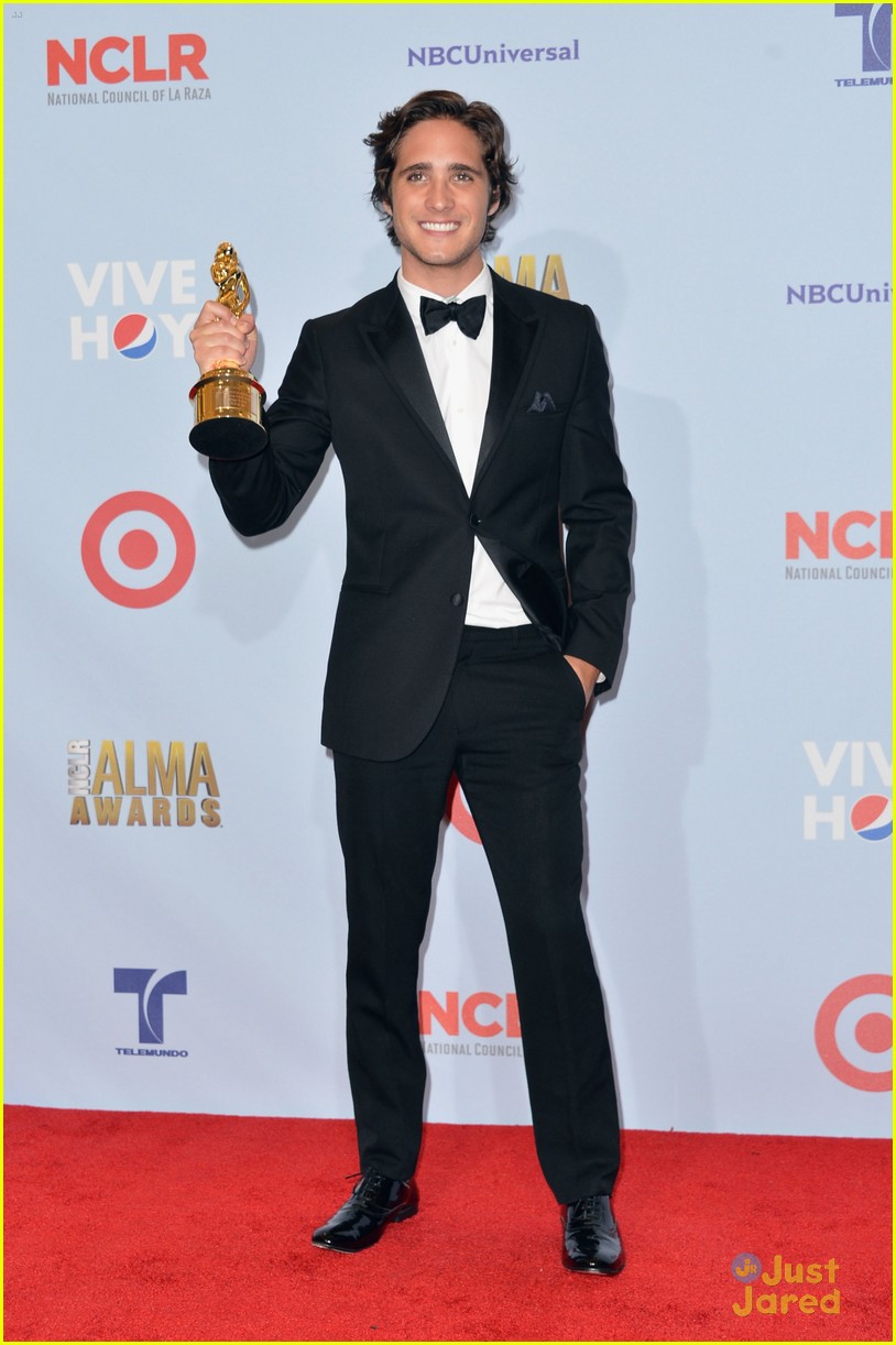 Diego Boneta: ALMA Awards 2012