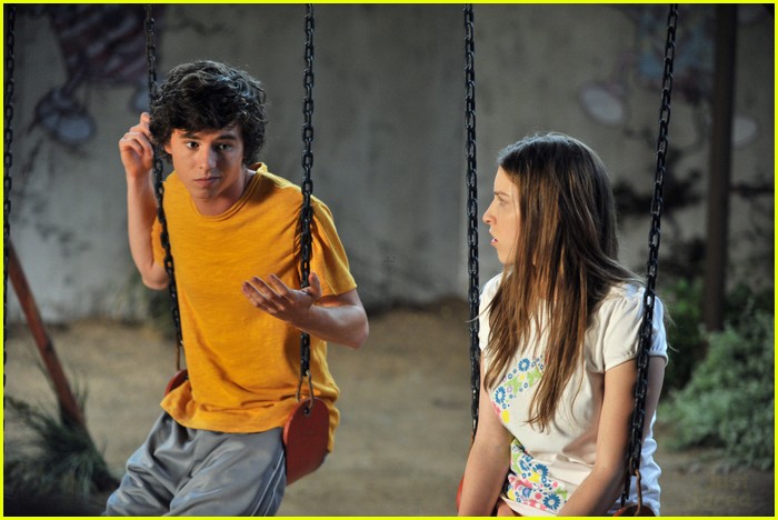 Eden Sher: 'The Middle' Season Premiere Pics!