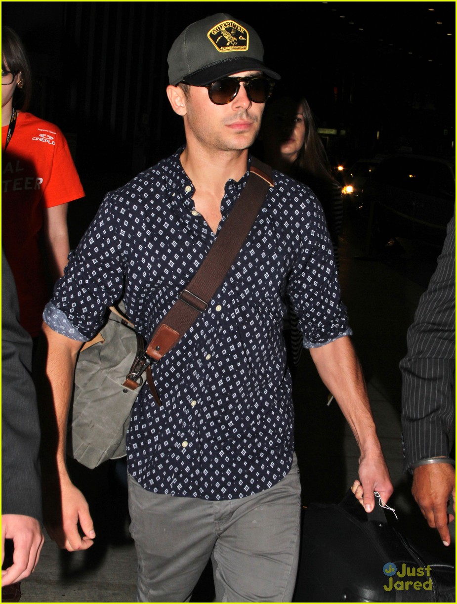  Zac Efron: Back at TIFF for 'Paperboy' Premiere!